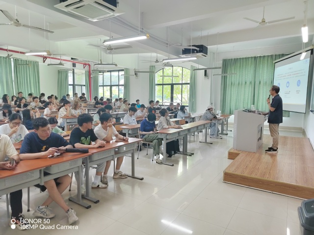 我院举办2024年全国大学生数...